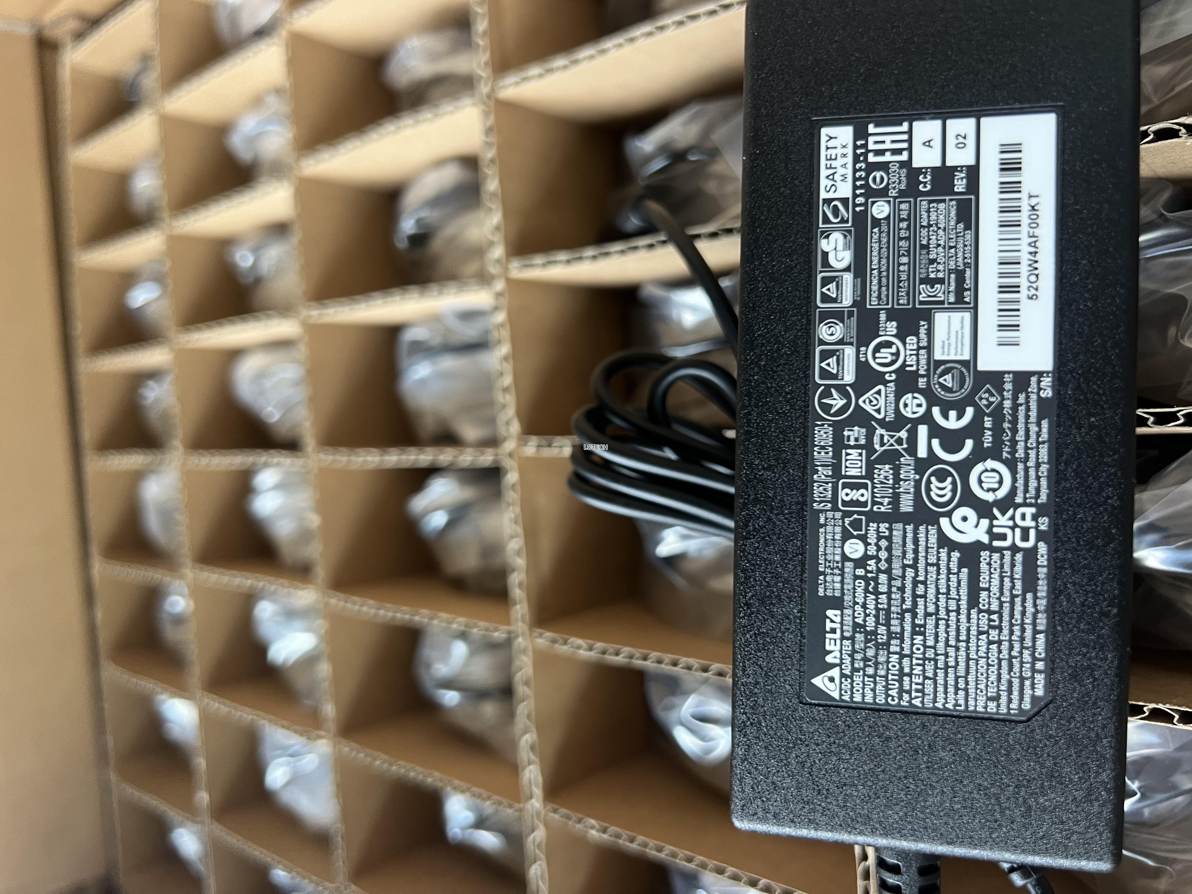 12V 5A ADP-60KD 电源适配器